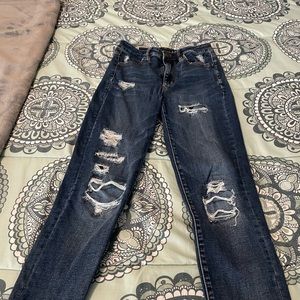 American Eagle distressed dark blue skinny jeans